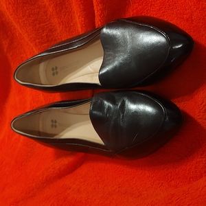 Naturalizer Black Leather Flats